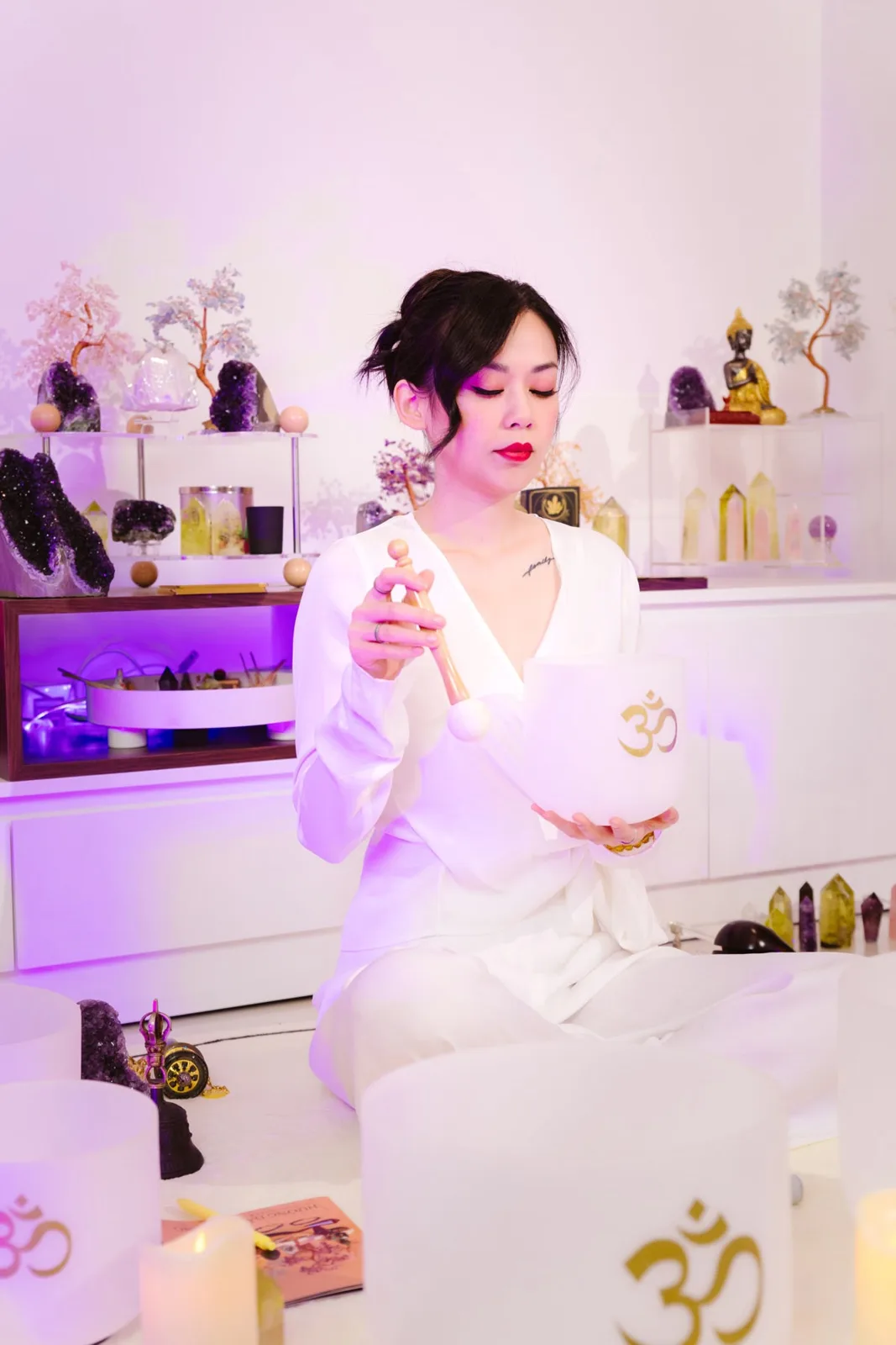 Jennie uyen chu yinyang masters đá thạch anh năng lượng luật hấp dẫn