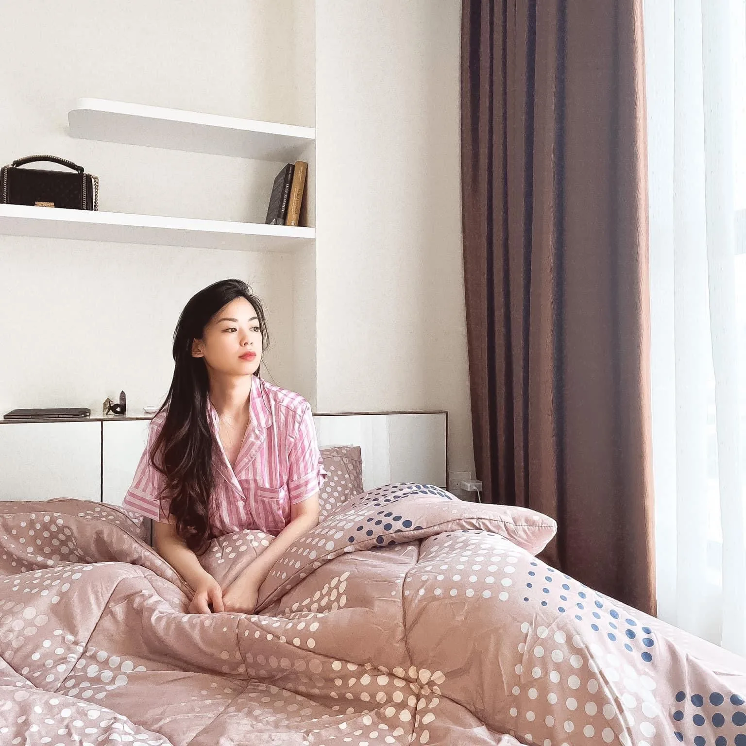 Jennie uyen chu yinyang masters đá thạch anh năng lượng luật hấp dẫn