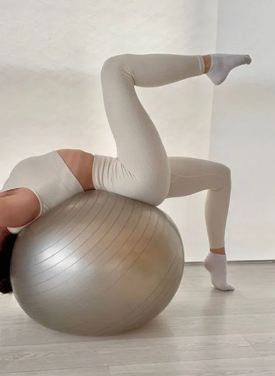 Jennie uyen chu yinyang masters đá thạch anh năng lượng luật hấp dẫn