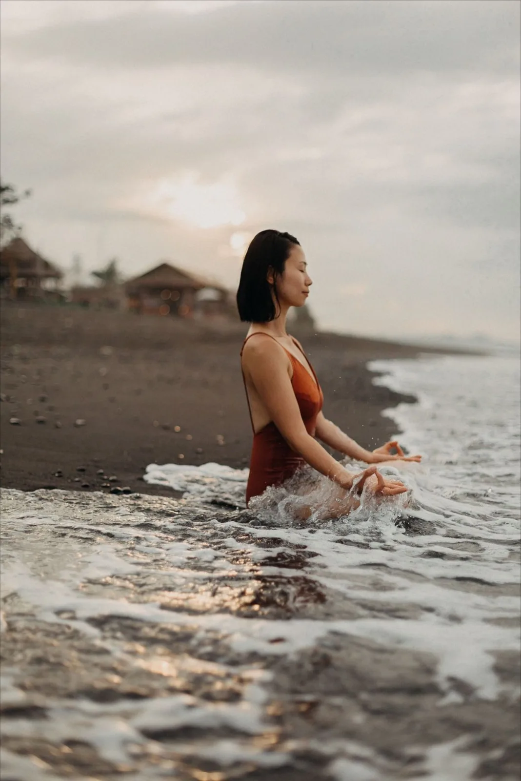 Jennie uyen chu yinyang masters đá thạch anh năng lượng luật hấp dẫn