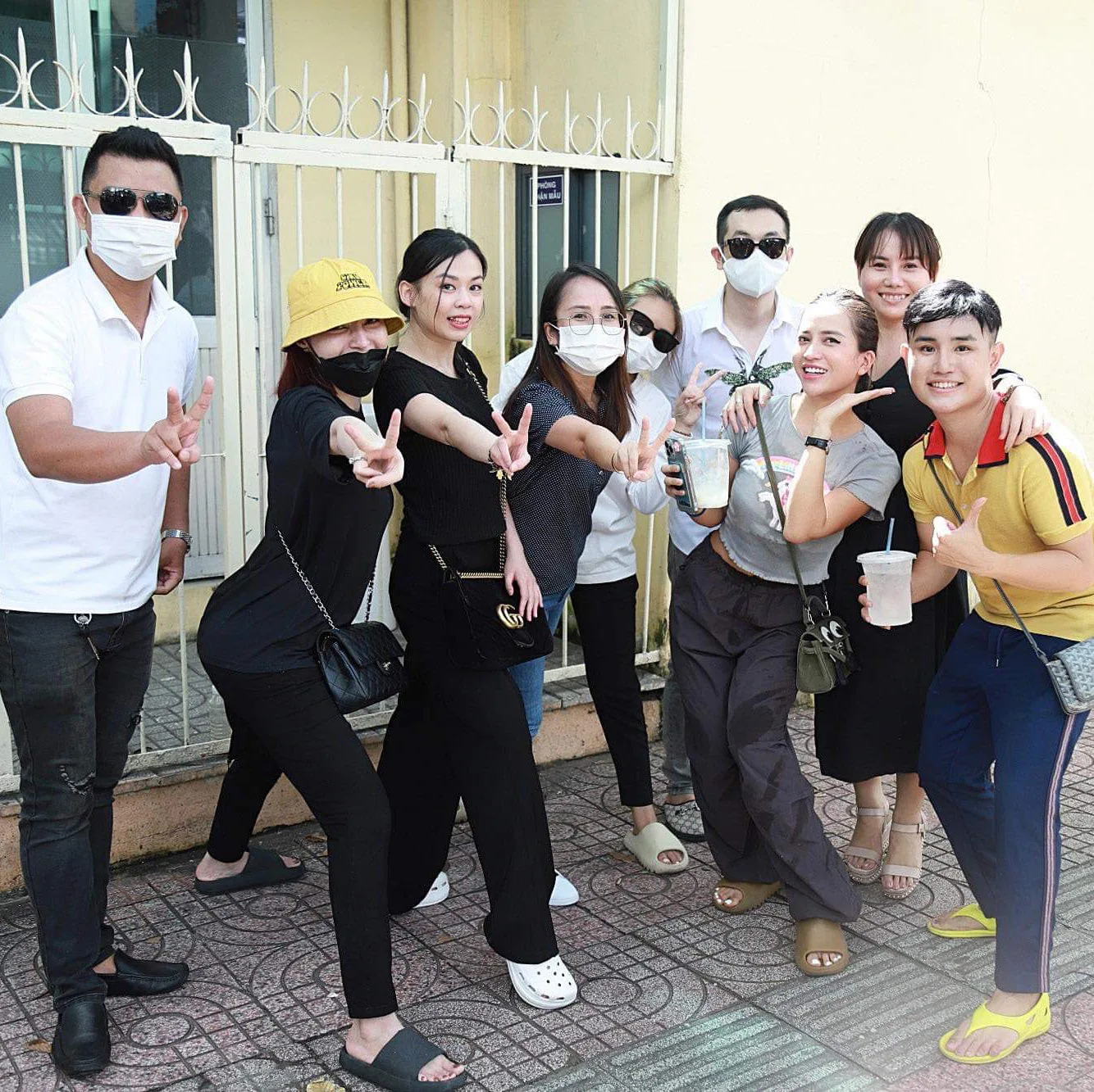 Jennie uyen chu yinyang masters đá thạch anh năng lượng luật hấp dẫn