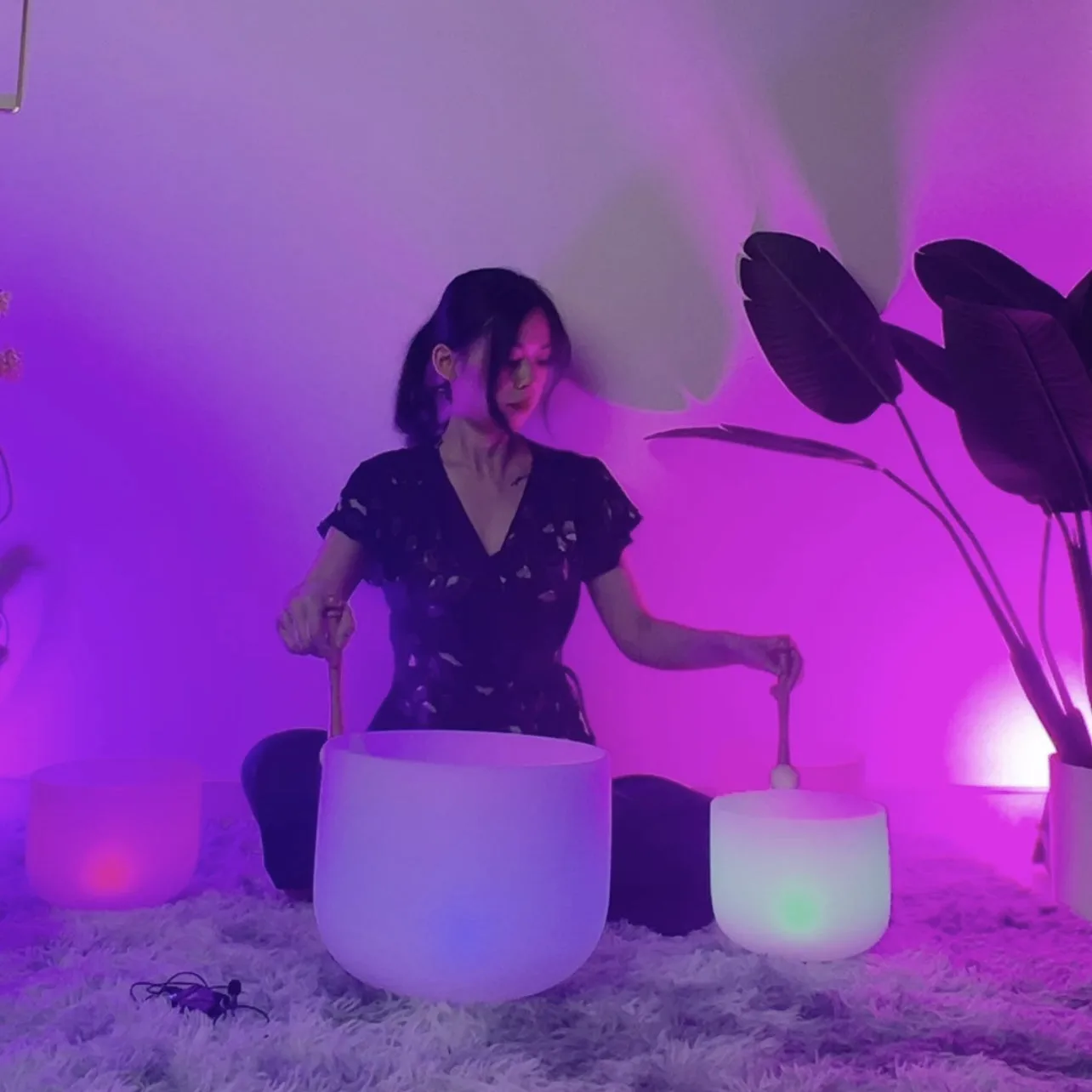 Jennie uyen chu yinyang masters đá thạch anh năng lượng luật hấp dẫn