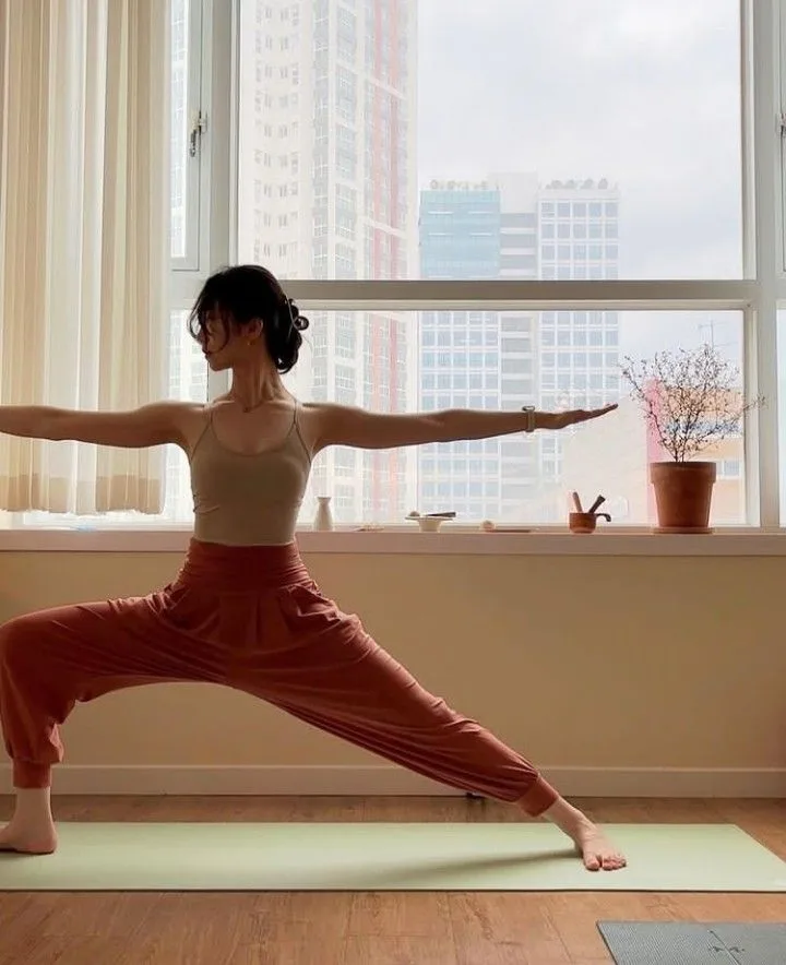 Jennie uyen chu yinyang masters đá thạch anh năng lượng luật hấp dẫn