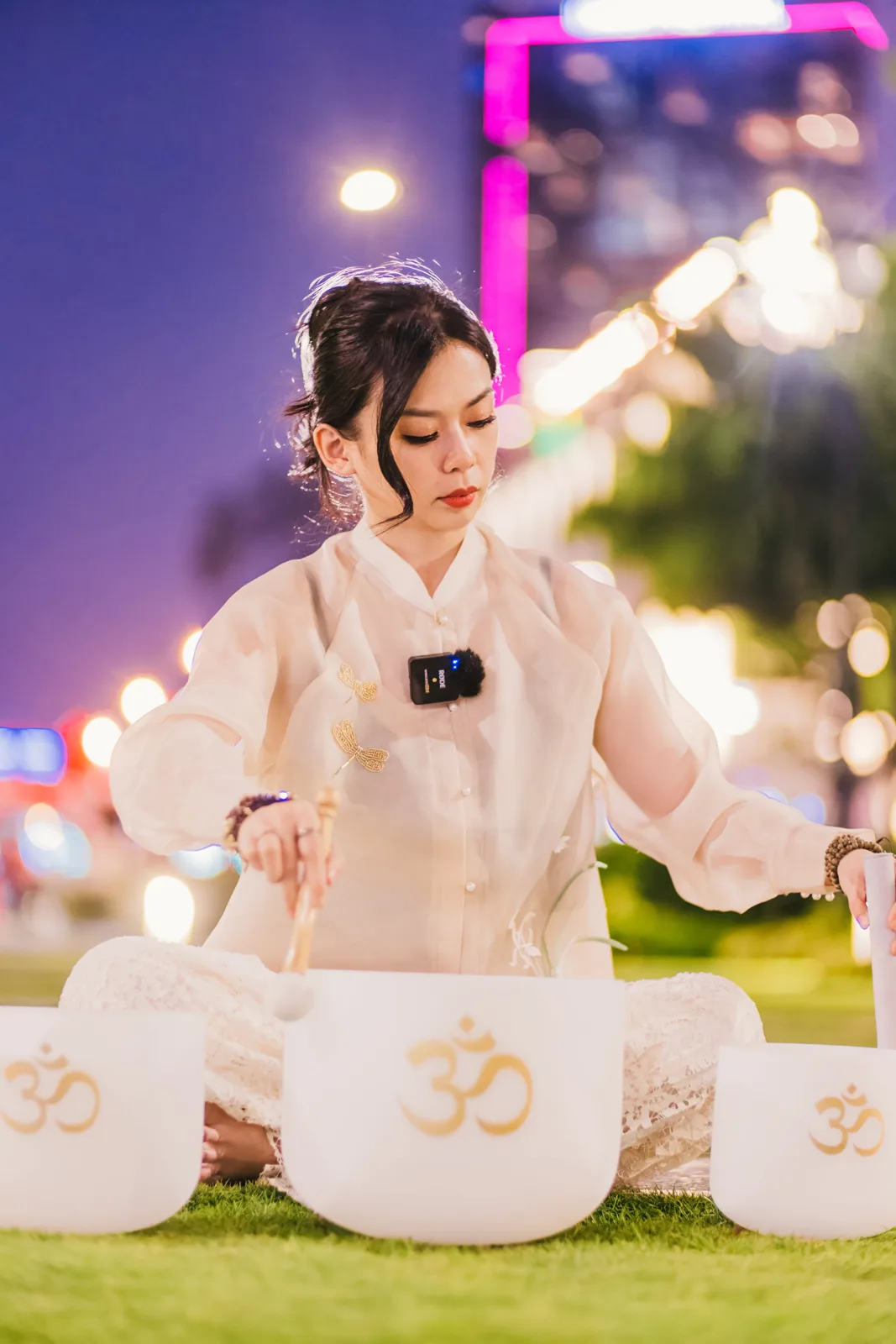Jennie uyen chu yinyang masters đá thạch anh năng lượng luật hấp dẫn