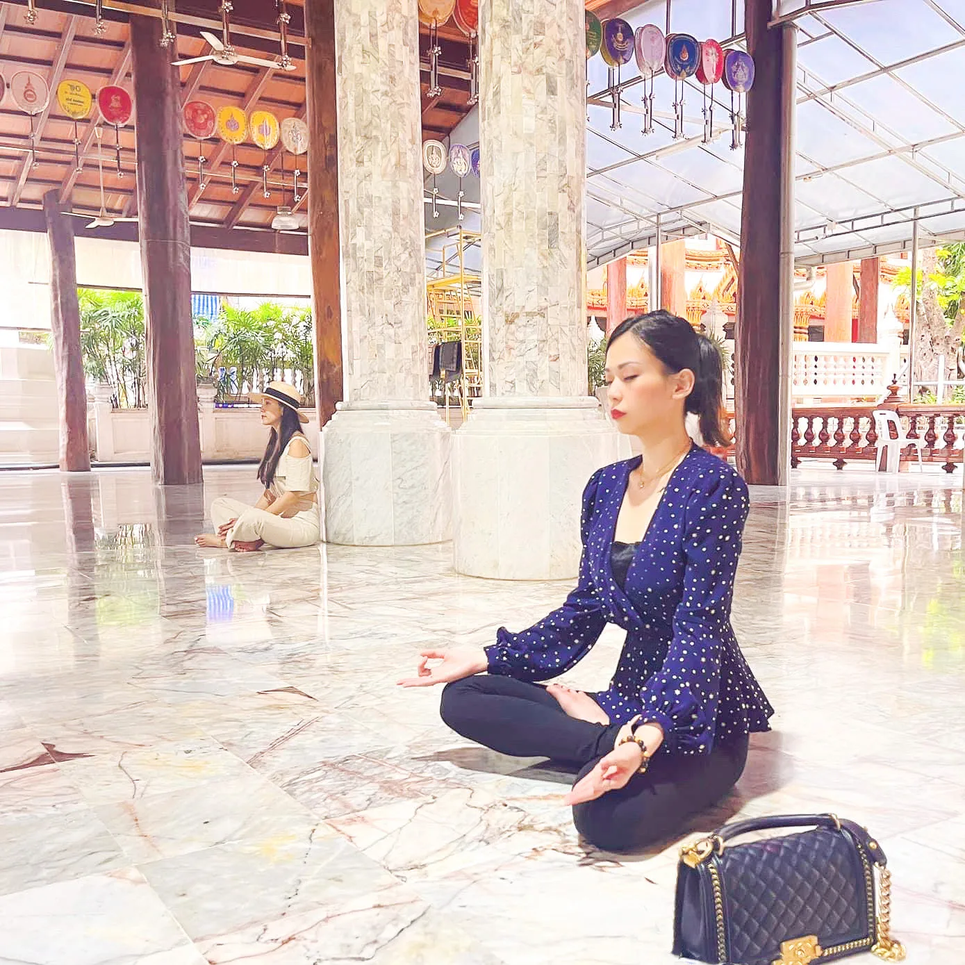 Jennie uyen chu yinyang masters đá thạch anh năng lượng luật hấp dẫn