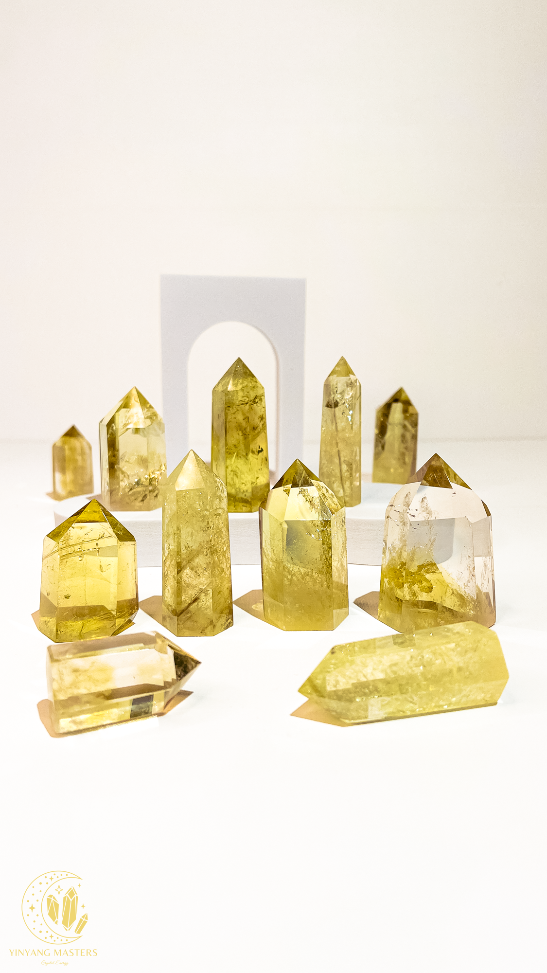 Hoàng Kim Trụ — Thạch Anh Vàng Citrine Tự Nhiên
