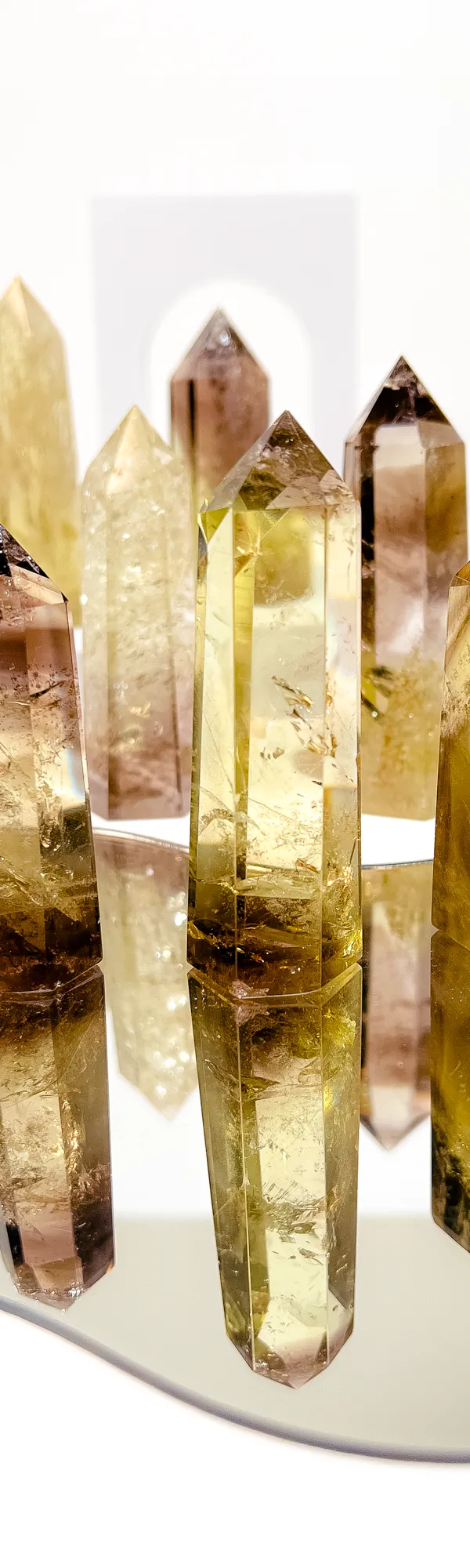 Huyền Kim Trụ — Trụ Đá Pyrite Thạch Anh Khói Giữ Tài